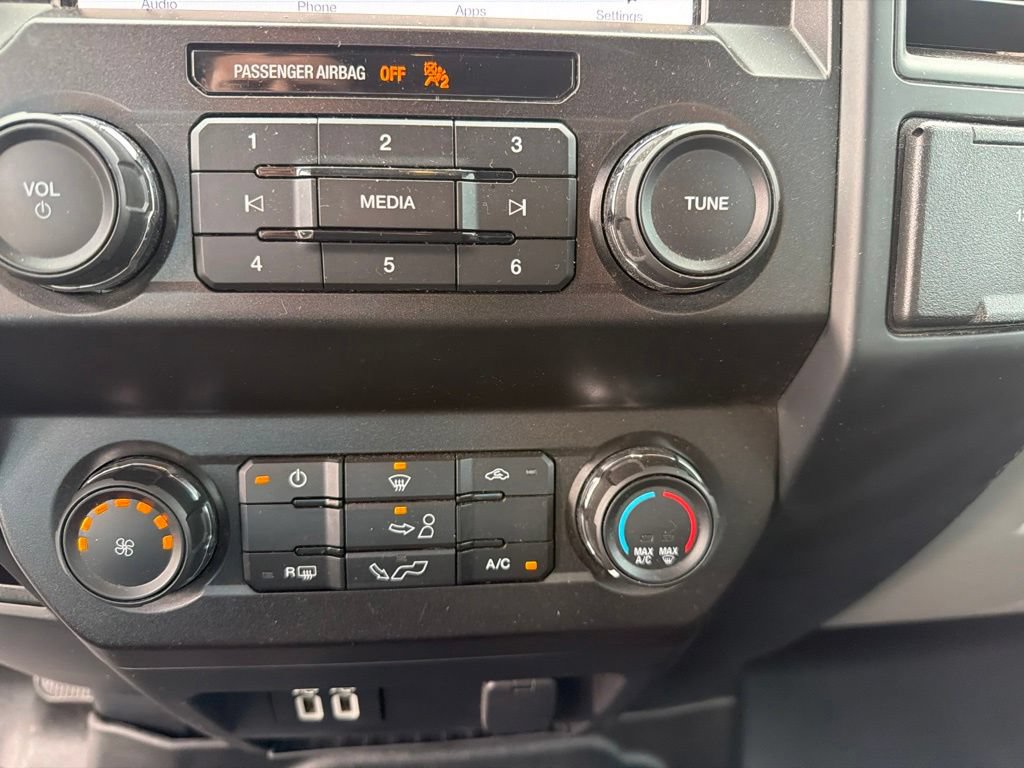 Used 2019 Ford F150 XL w/ Equipment Group 101A Mid AWD/4WD image 16