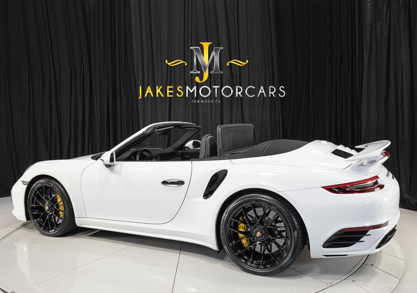 Used 2019 Porsche 911 Turbo S AWD/4WD image 6