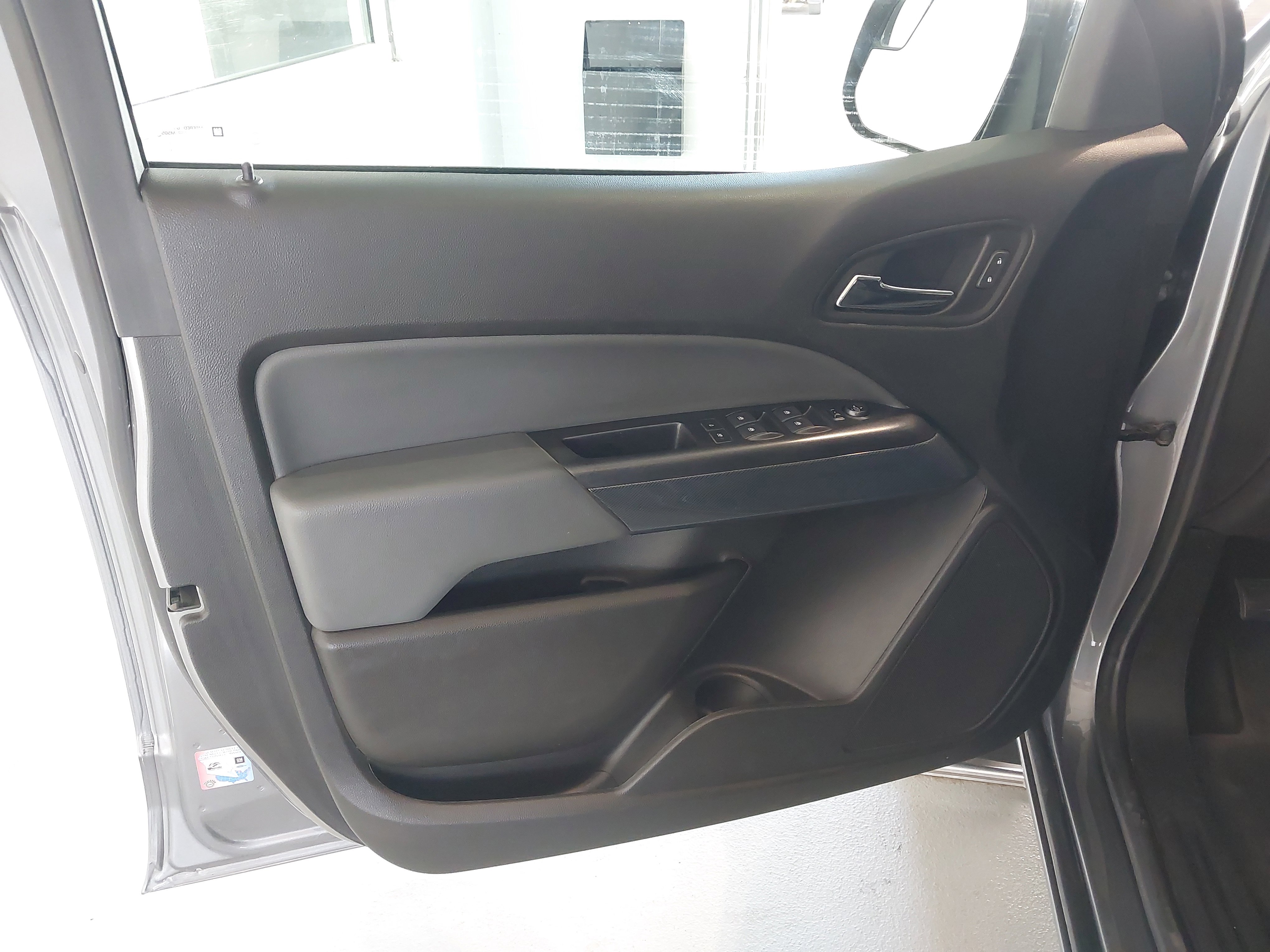 Used 2021 Chevrolet Colorado Z71 image 25