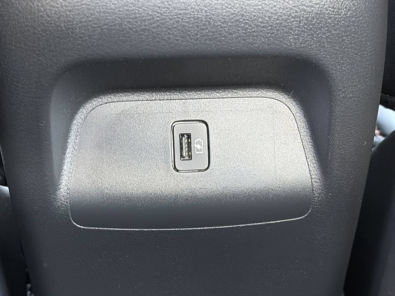 Certified 2023 Nissan Sentra SR w/ SR Premium Package FWD image 29