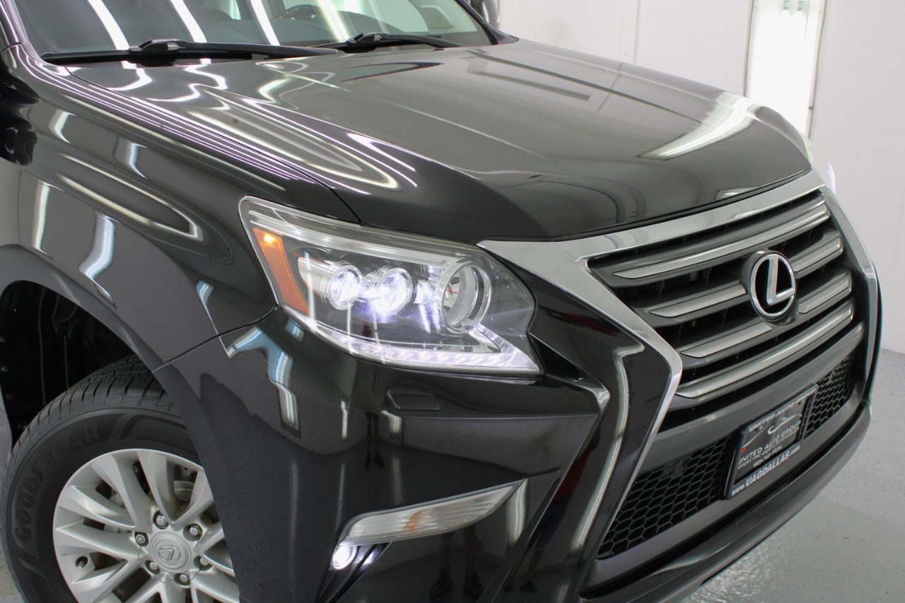 Used 2016 Lexus GX 460 w/ Premium Package image 18