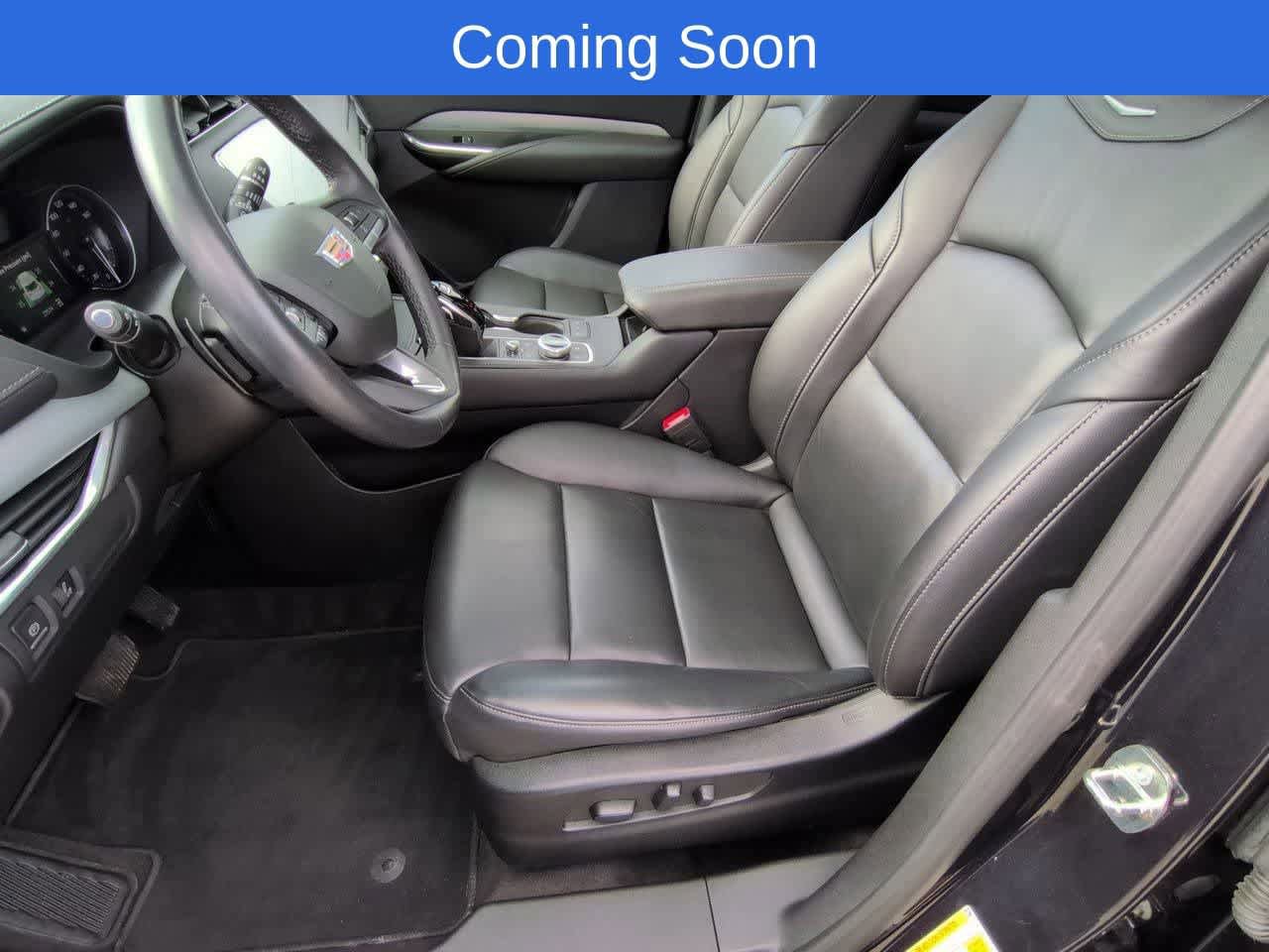 Used 2023 Cadillac XT4 Premium Luxury w/ Cold Weather Package AWD/4WD image 16