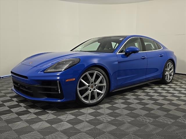 New 2025 Porsche Panamera 4 image 1