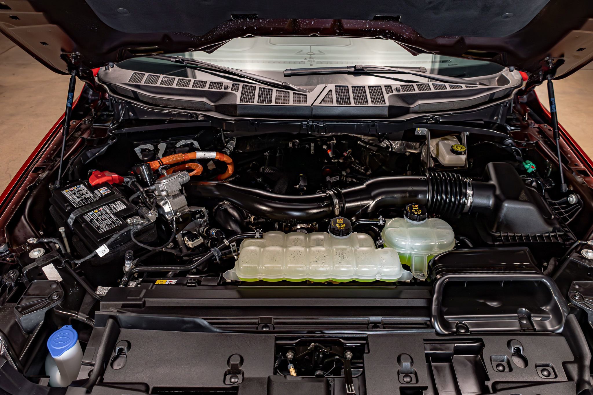 Used 2025 Ford F150 XLT w/ Equipment Group 302A MID AWD/4WD image 31