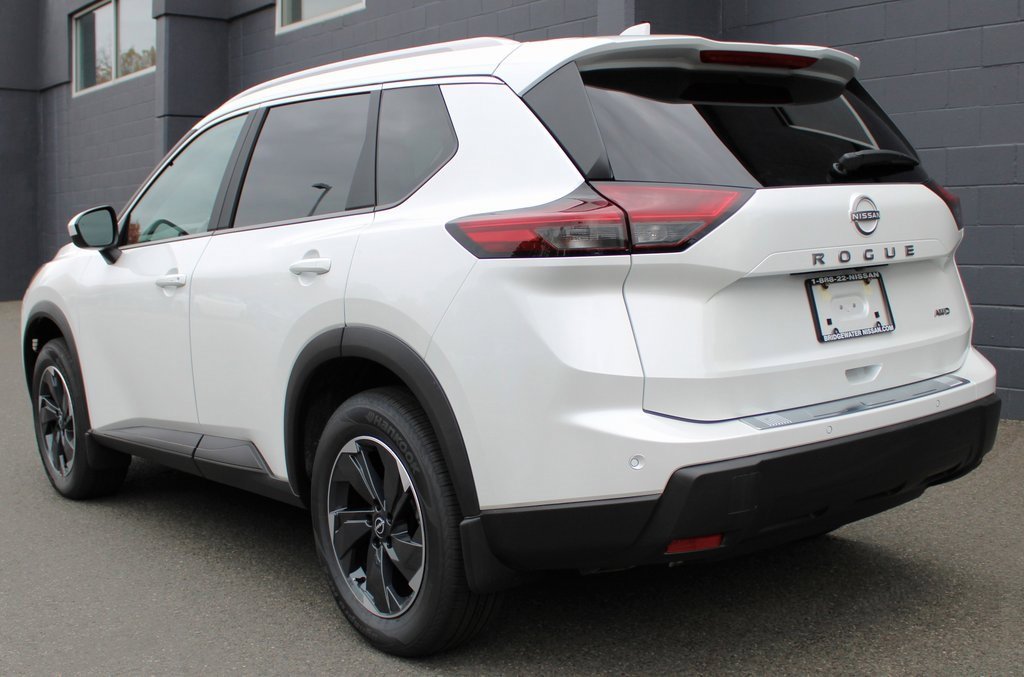 New 2026 Nissan Rogue SV w/ Cold Weather Package image 3