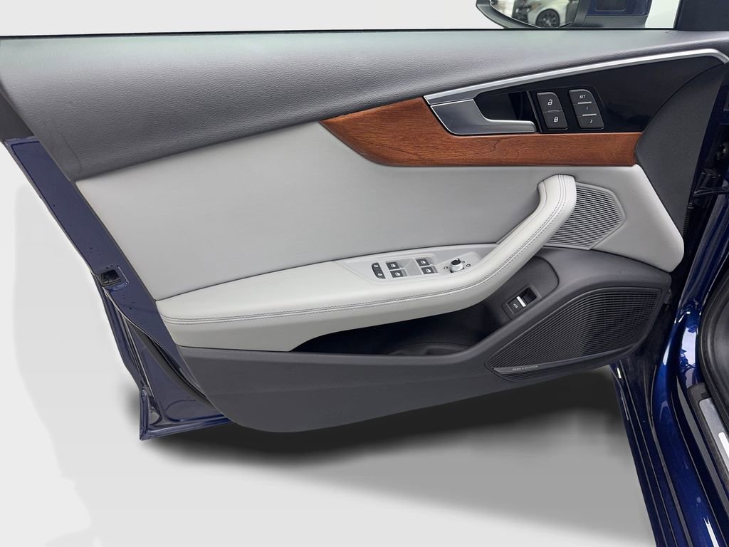 Used 2022 Audi A4 2.0T Premium Plus w/ Premium Plus Package image 32