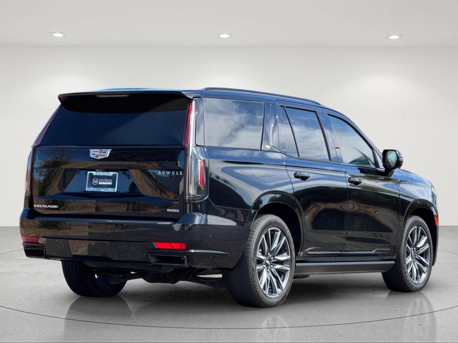 Used 2021 Cadillac Escalade Sport Platinum RWD image 6