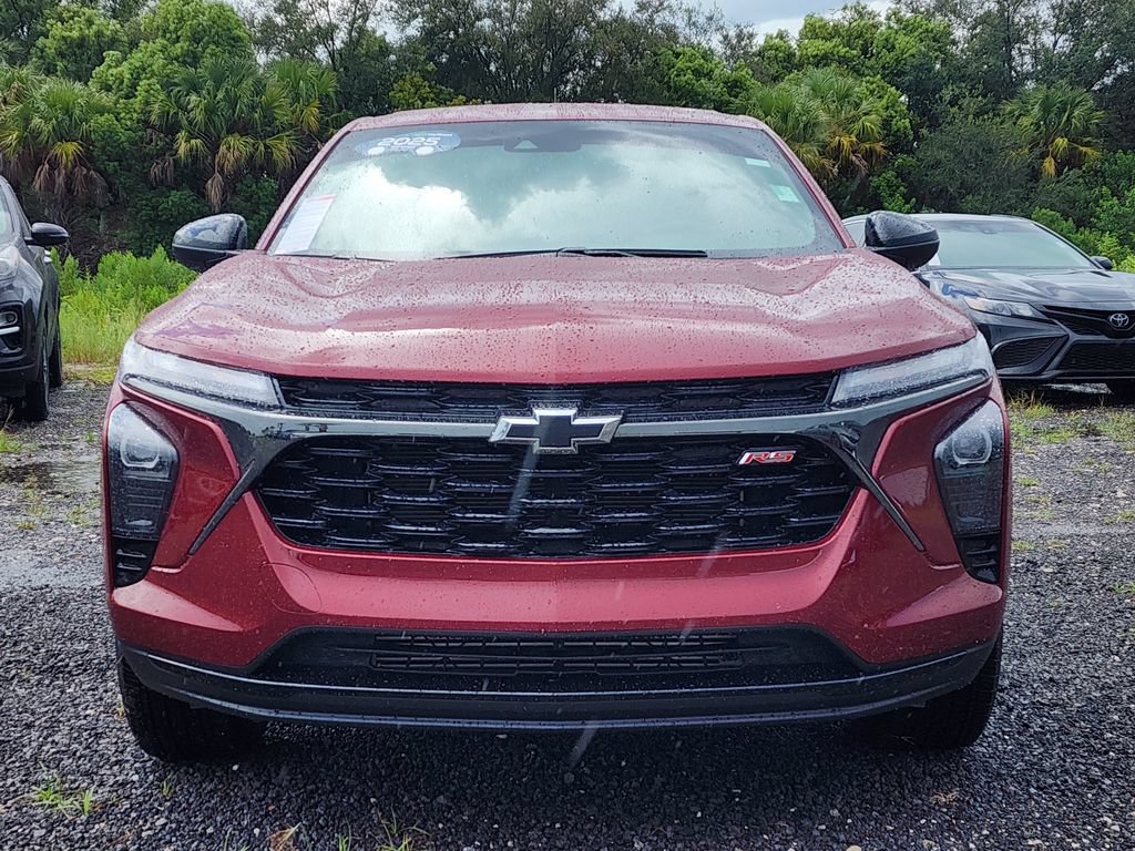 Used 2025 Chevrolet Trax RS FWD image 39