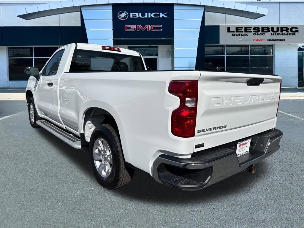 Used 2025 Chevrolet Silverado 1500 W/T image 5
