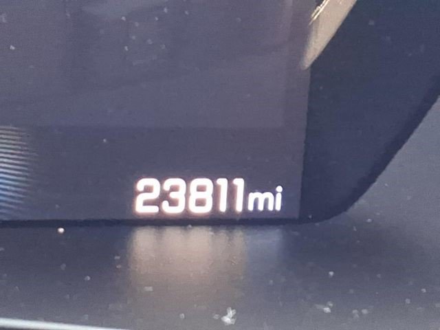 Certified 2025 Chevrolet Colorado Z71 w/ Midnight Edition AWD/4WD image 7