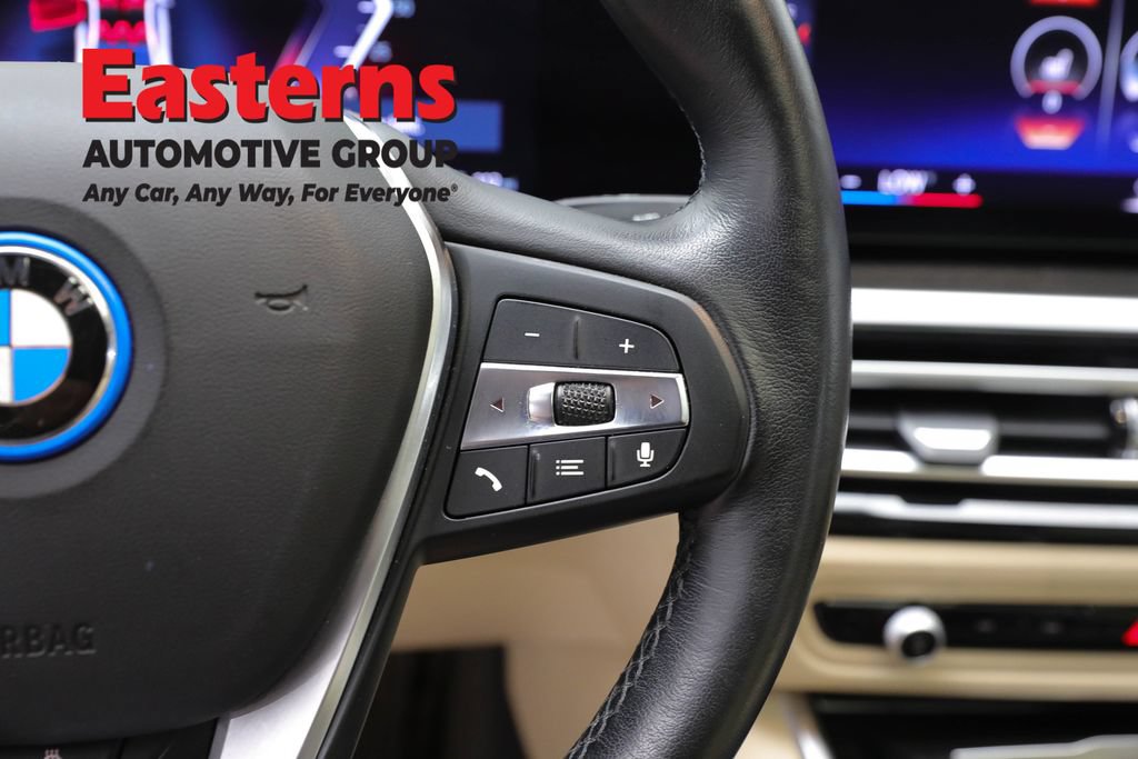 Used 2023 BMW i4 eDrive35 w/ Premium Package RWD image 16