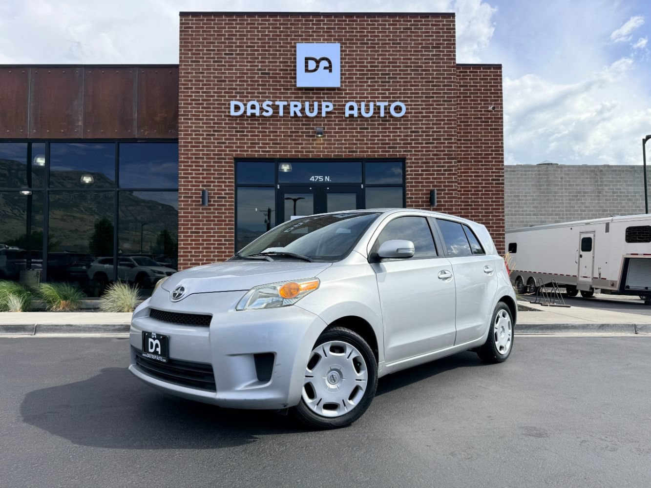 Used 2012 Scion xD FWD image 1