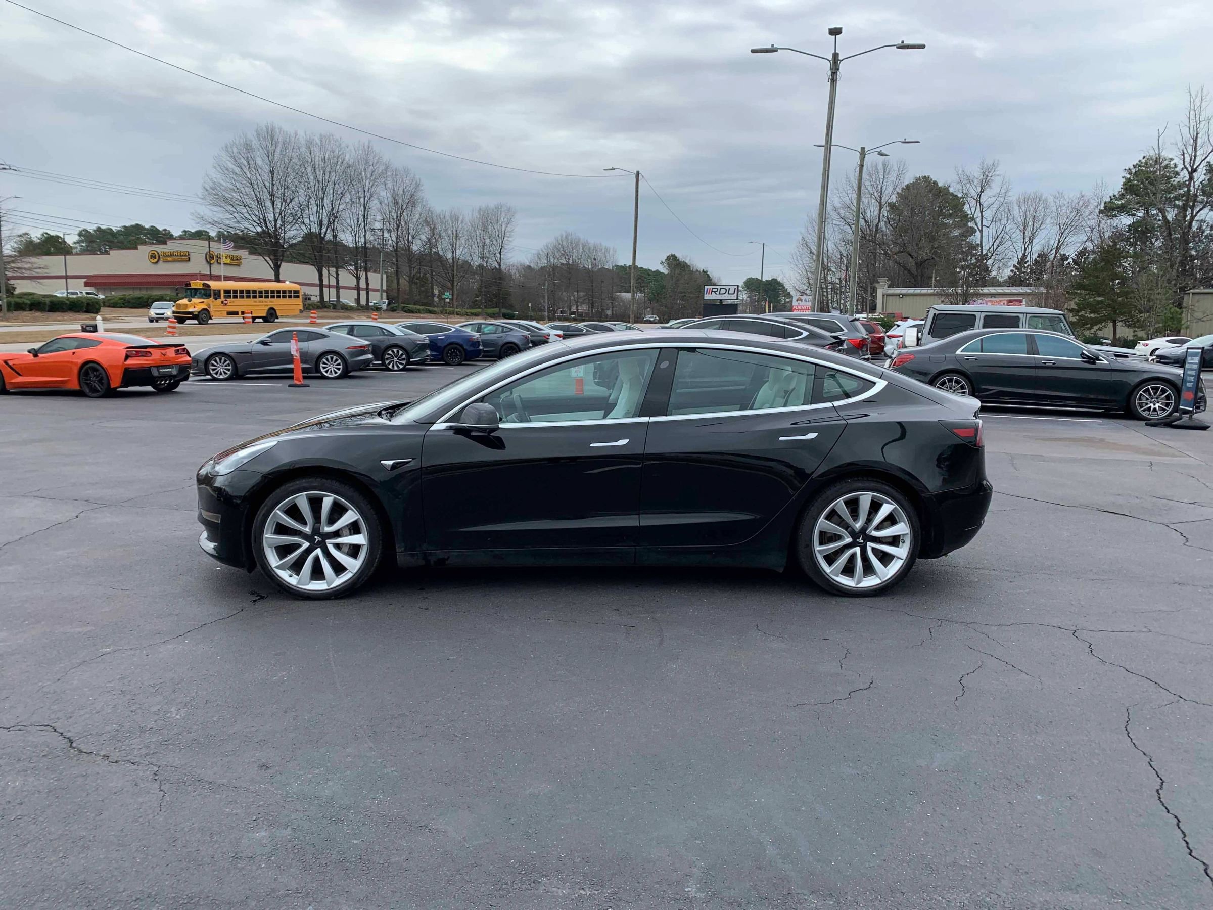 Used 2019 Tesla Model 3 Long Range image 8