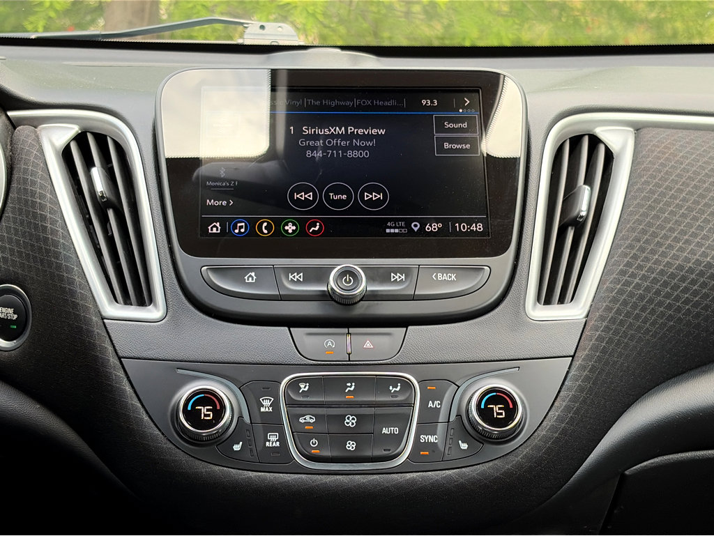 Used 2025 Chevrolet Malibu LT FWD image 29