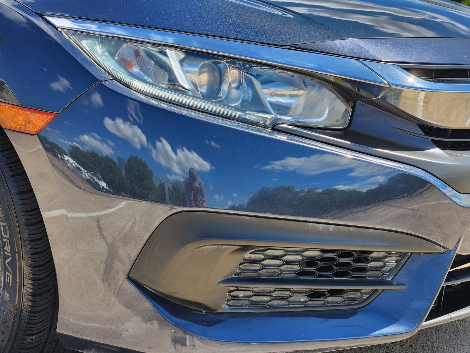 Used 2017 Honda Civic EX image 9