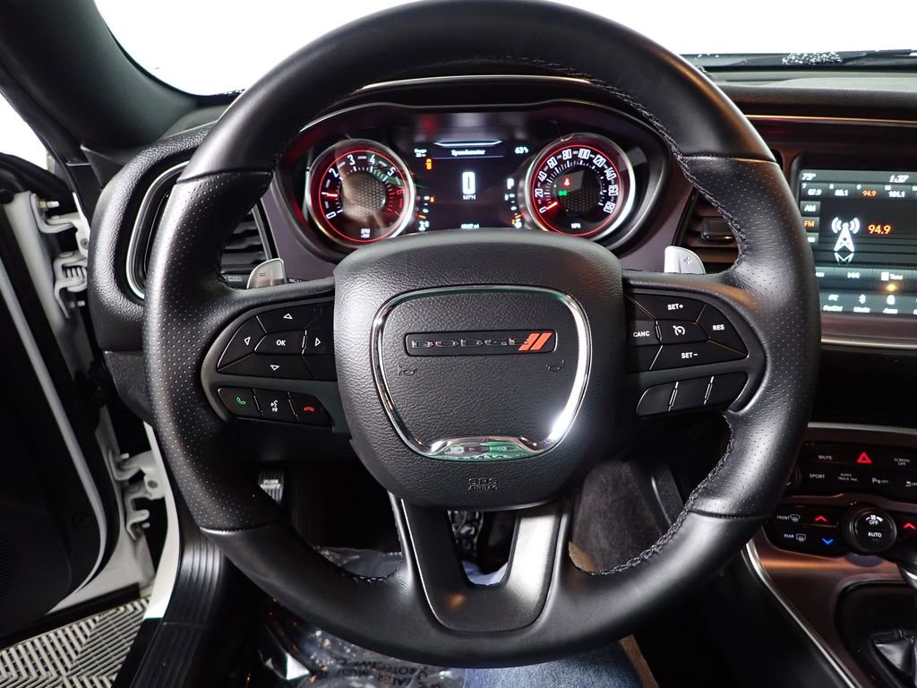 Used 2018 Dodge Challenger R/T Scat Pack RWD image 27