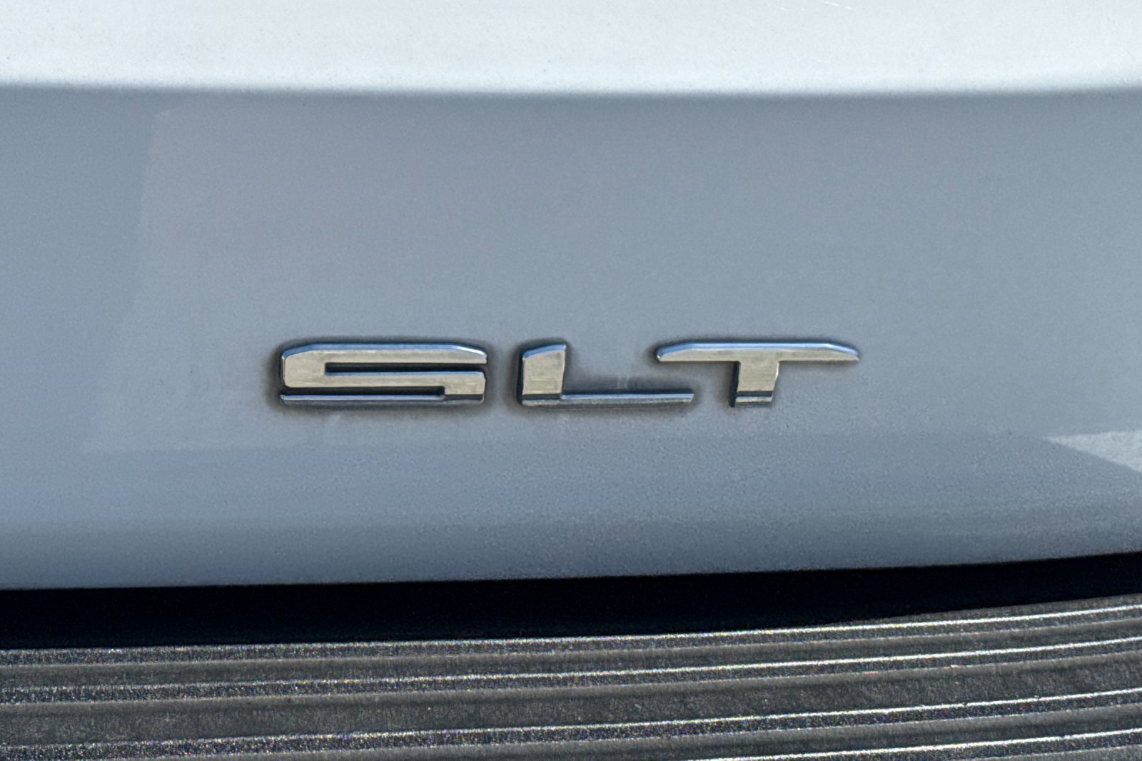 Used 2023 GMC Yukon XL SLT AWD/4WD image 37
