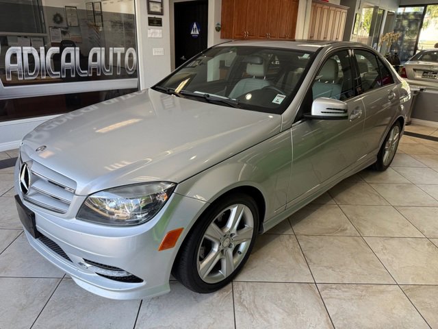 Used 2011 Mercedes-Benz C 300 Sedan image 1