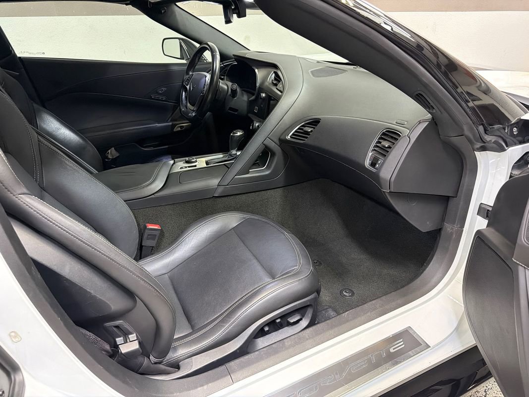 Used 2017 Chevrolet Corvette Grand Sport RWD image 36