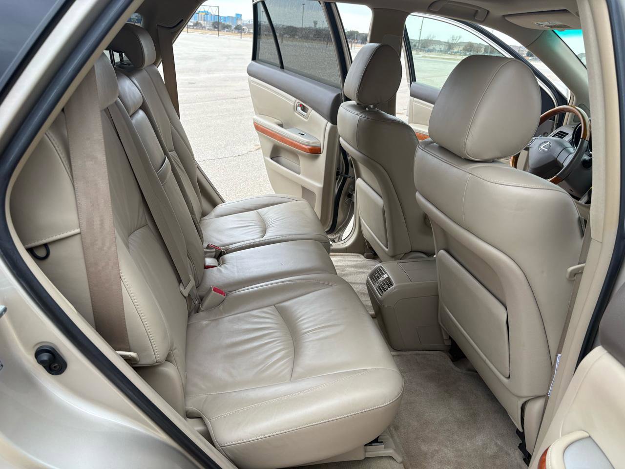 Used 2005 Lexus RX 330 image 46