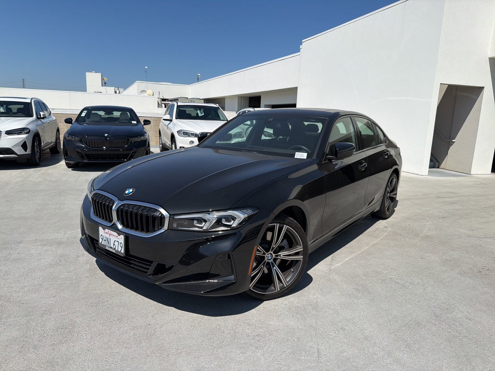 Certified 2023 BMW 330i Sedan w/ Premium Package image 3