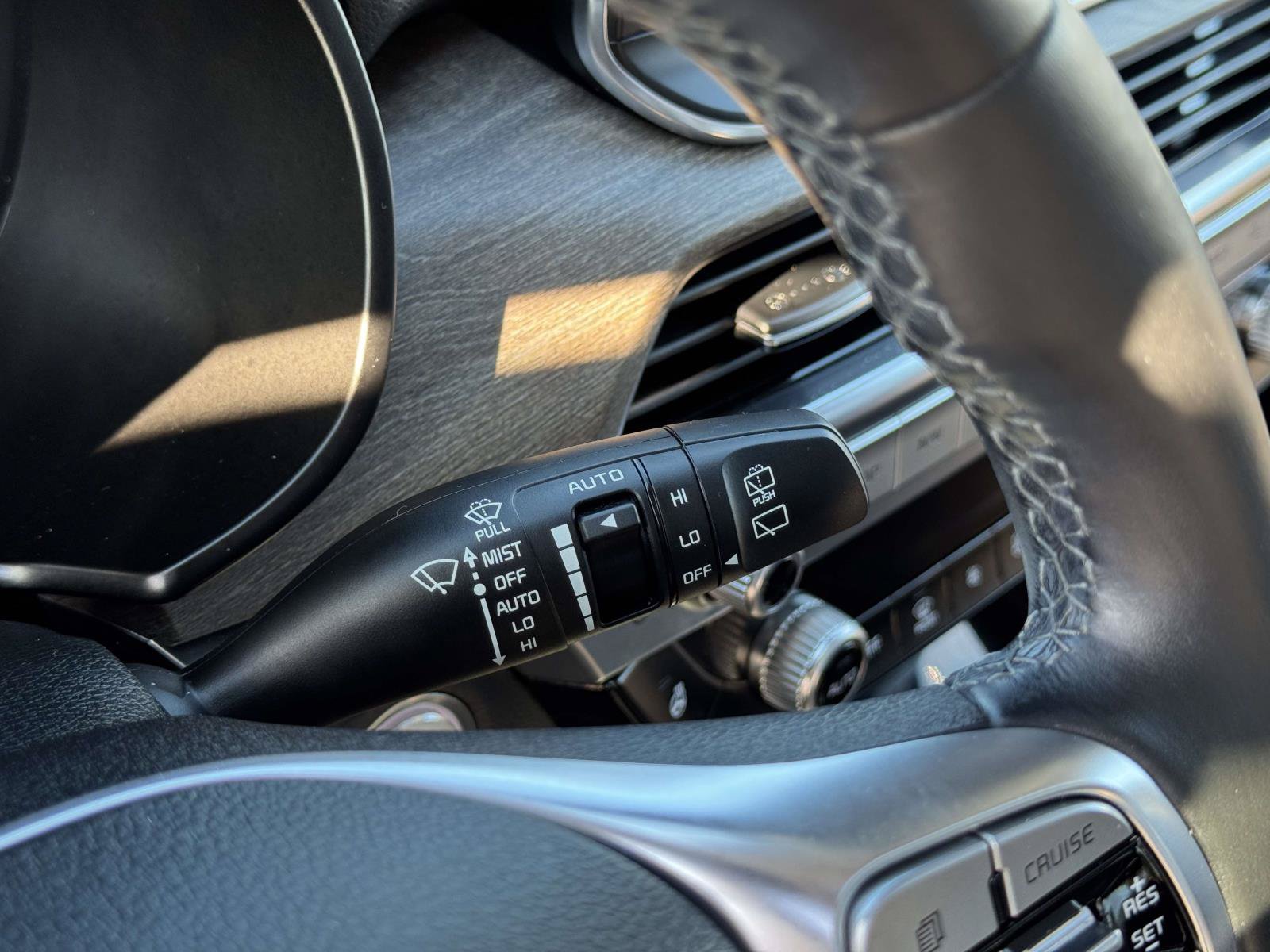 Used 2021 Kia Telluride SX w/ SX Prestige Package AWD/4WD image 10