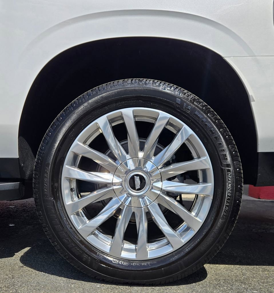 Used 2021 Cadillac Escalade ESV Premium Luxury AWD/4WD image 8