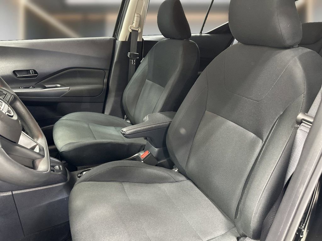 Used 2024 Nissan Kicks S FWD image 7