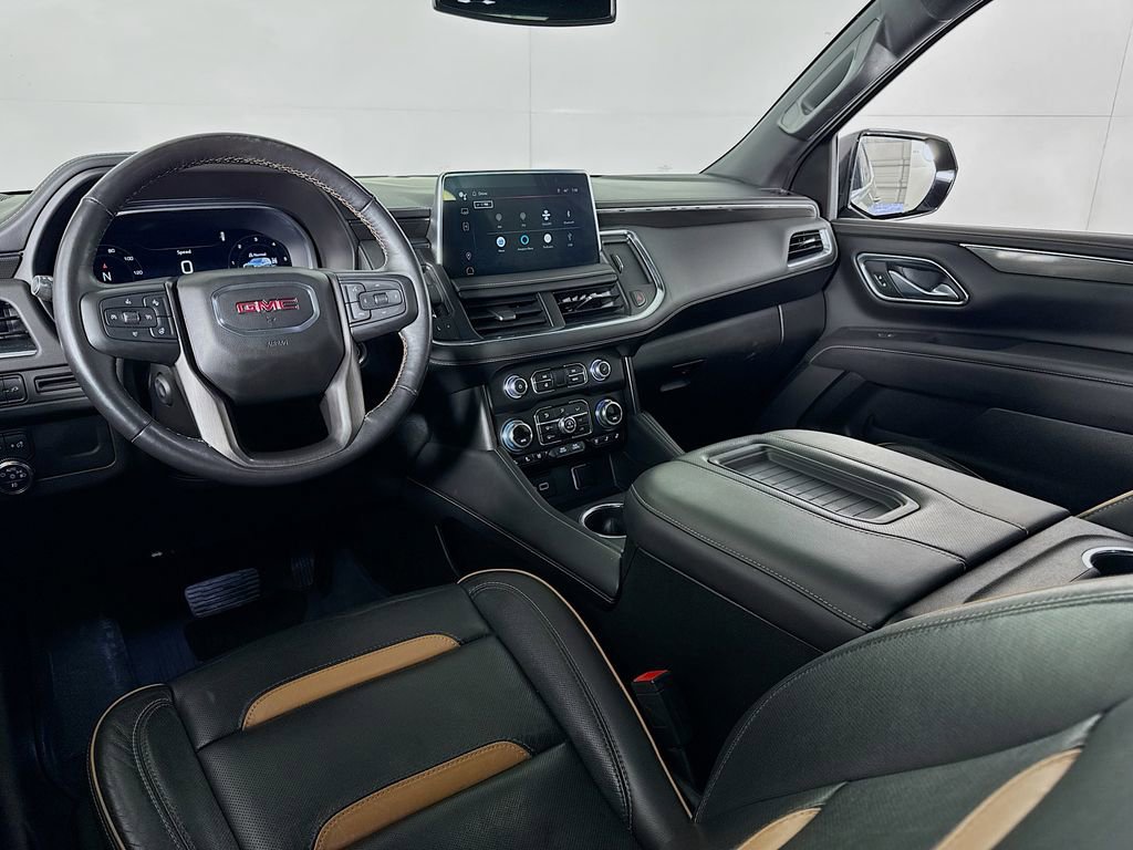 Used 2022 GMC Yukon AT4 image 32