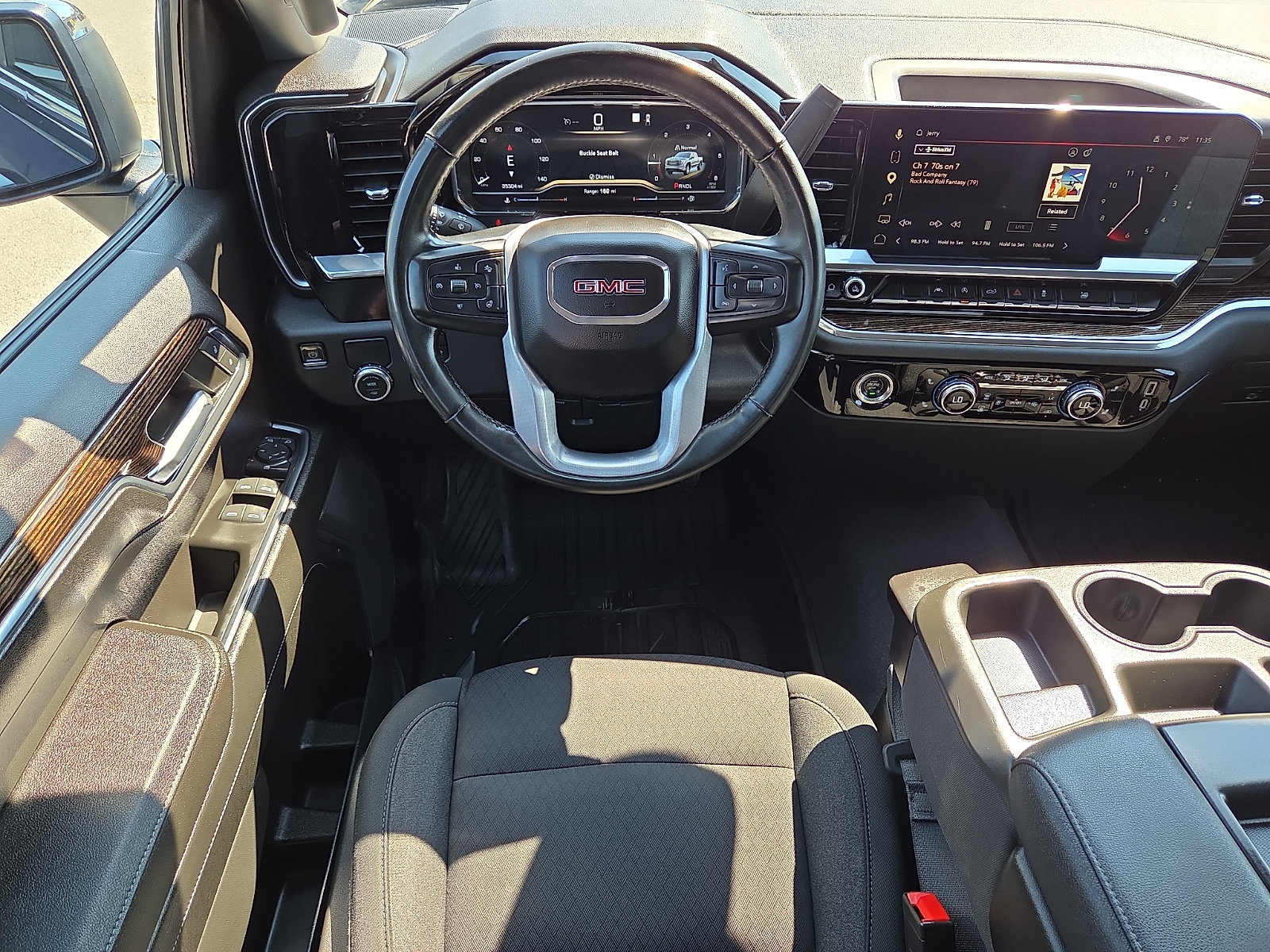 Used 2023 GMC Sierra 1500 SLE RWD image 11