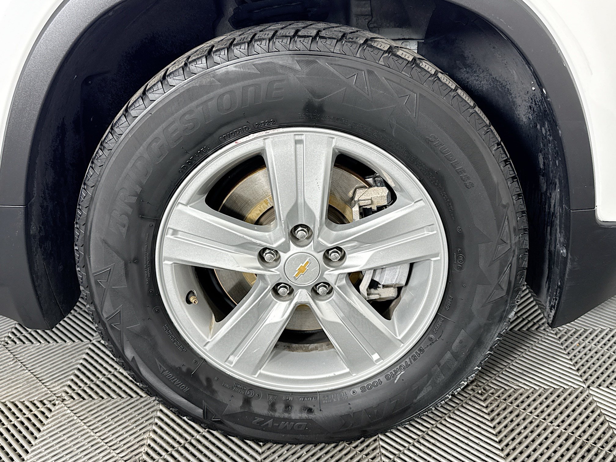 Used 2022 Chevrolet Trax LS w/ Tint and Cruise Package FWD image 30