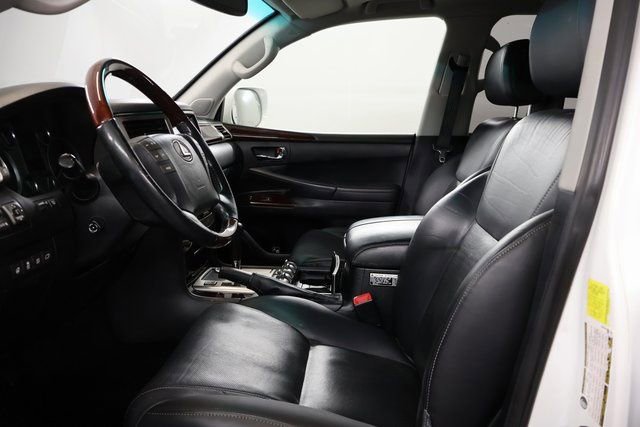 Used 2015 Lexus LX 570 4WD image 12
