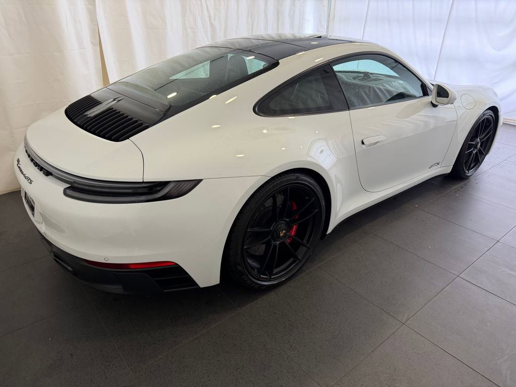 Used 2024 Porsche 911 Carrera 4 GTS AWD/4WD image 9