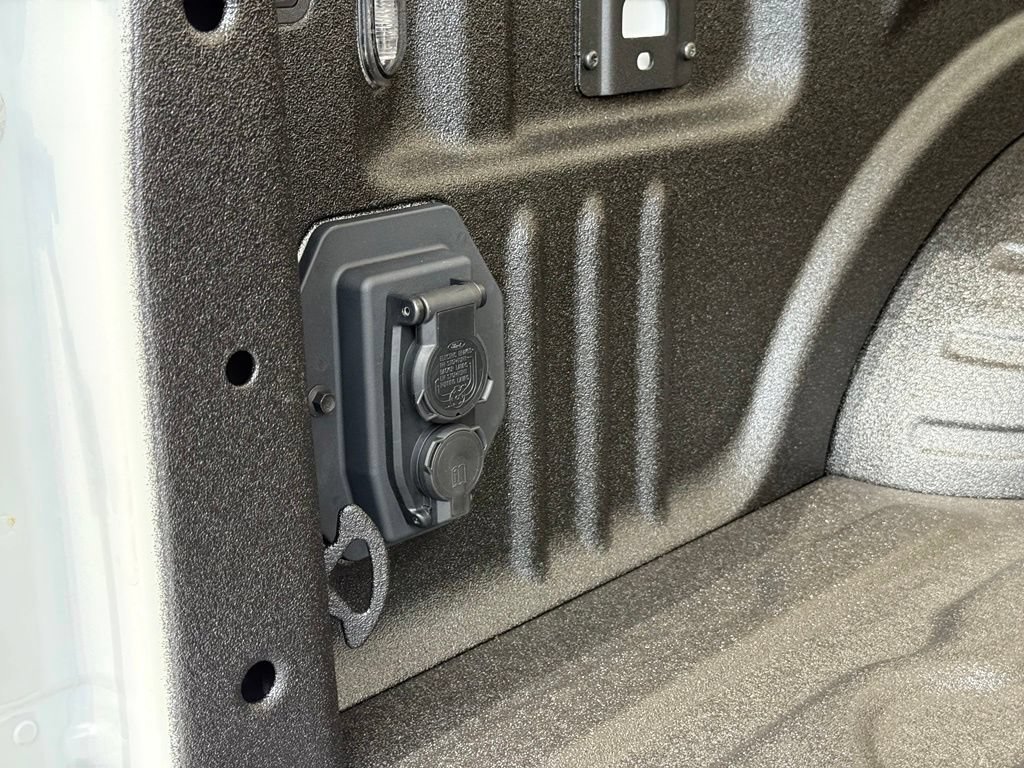 New 2026 Ford F350 Platinum AWD/4WD image 6