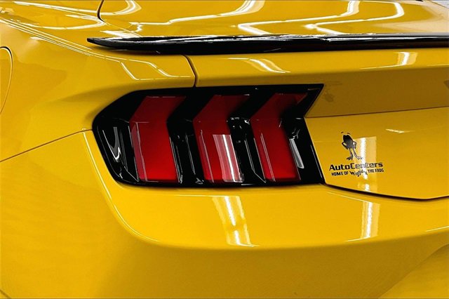 Used 2024 Ford Mustang GT Premium image 32