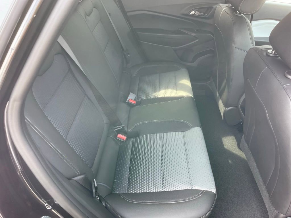 New 2026 Chevrolet Trax LT image 25