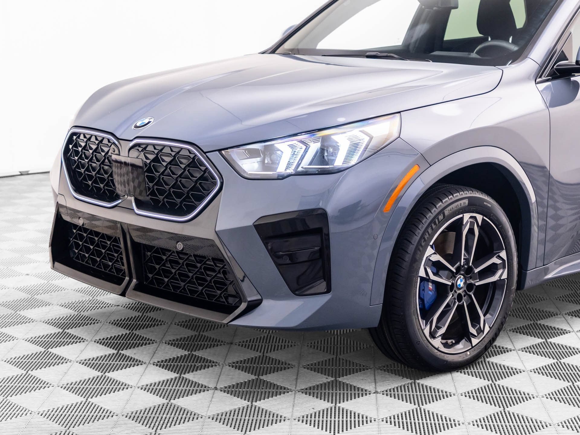 Certified 2025 BMW X2 xDrive28i AWD/4WD image 38