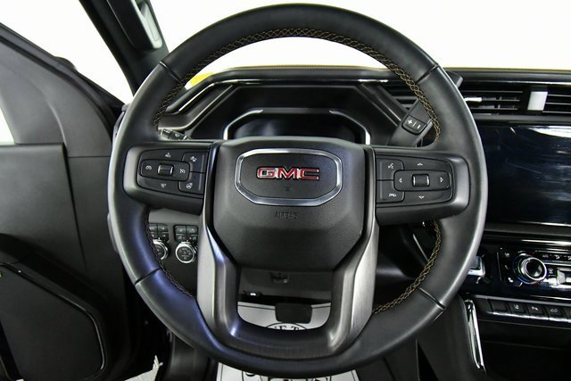 Used 2024 GMC Sierra 2500 AT4 w/ AT4 Premium Plus Package image 2