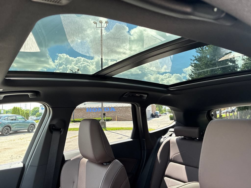 Used 2025 BMW X1 xDrive28i AWD/4WD image 18