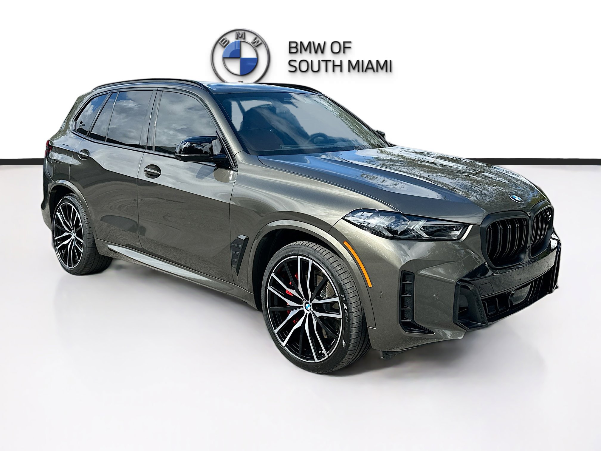 Certified 2025 BMW X5 M60i w/ Executive Package image 1
