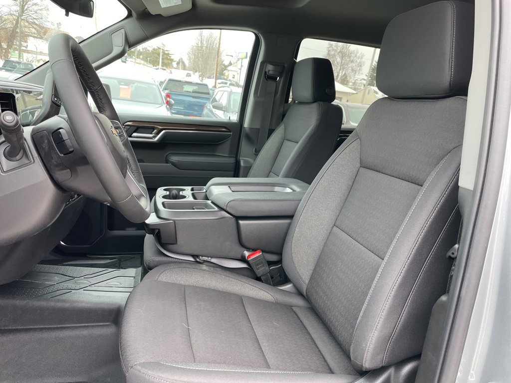 New 2026 Chevrolet Silverado 1500 LT w/ Safety Package image 3