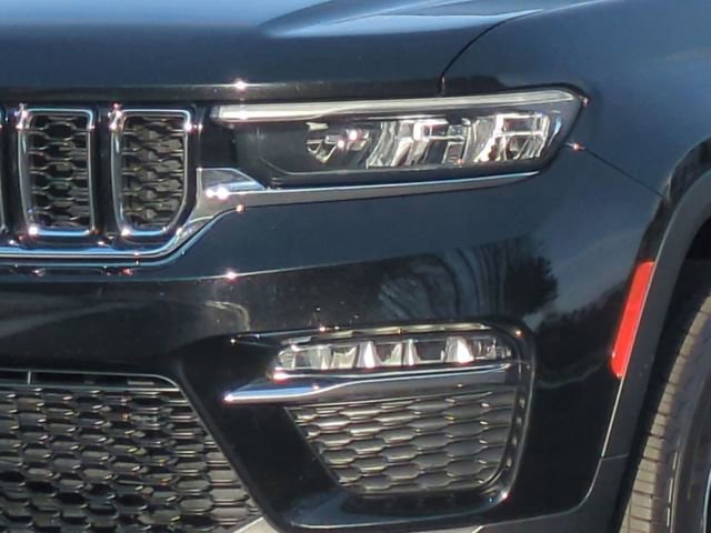 Used 2024 Jeep Grand Cherokee Limited image 17