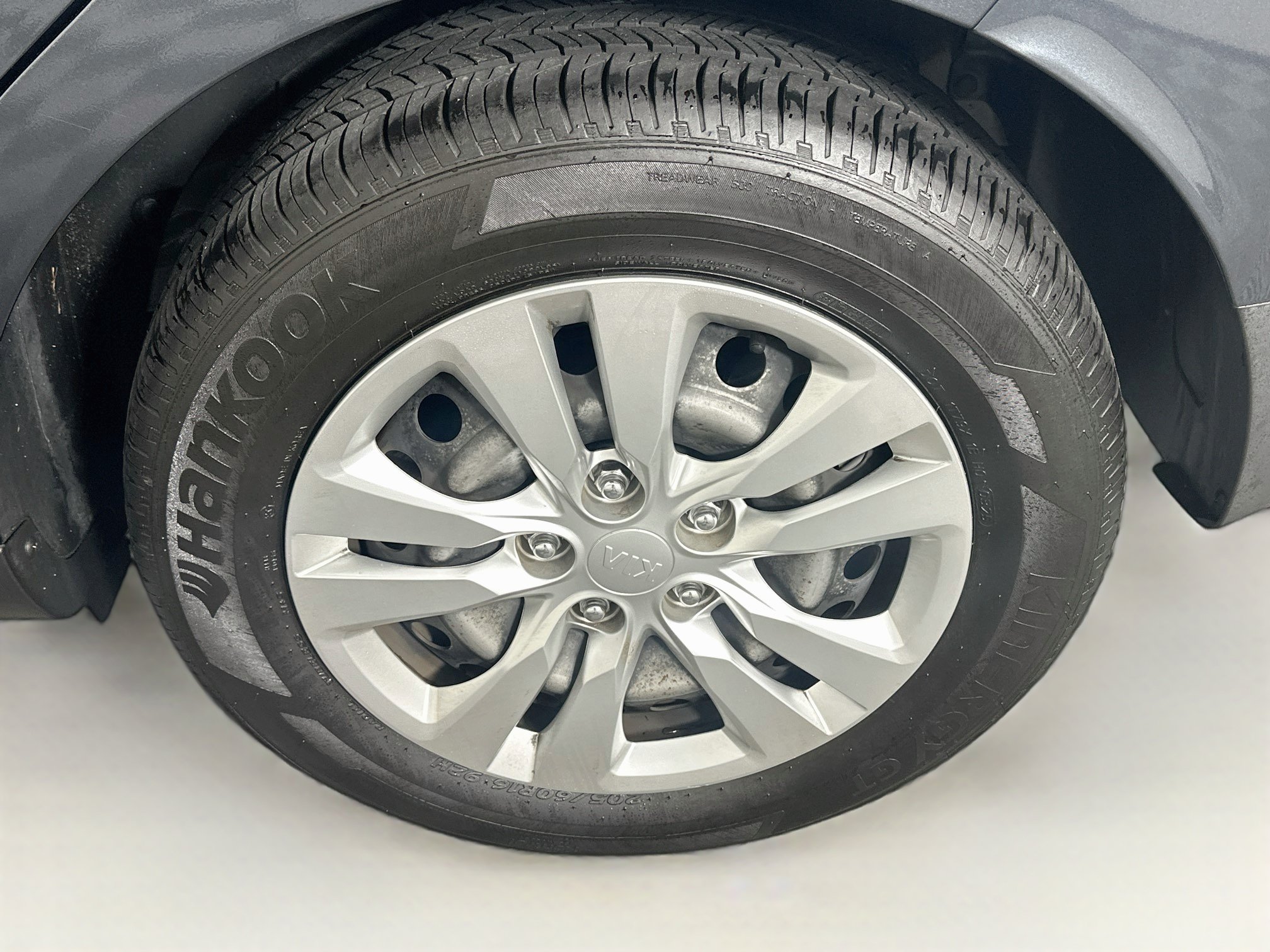 Used 2020 Kia Soul LX FWD image 11