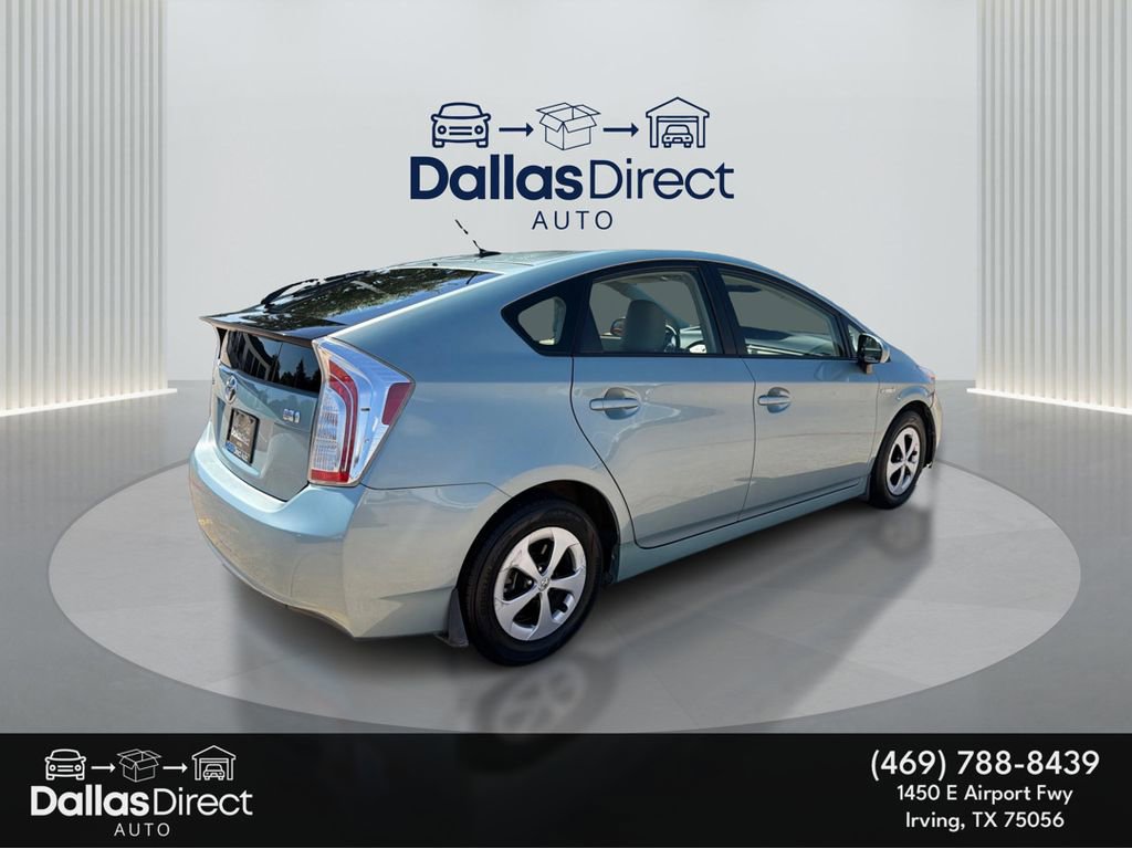 Used 2015 Toyota Prius Four FWD image 6