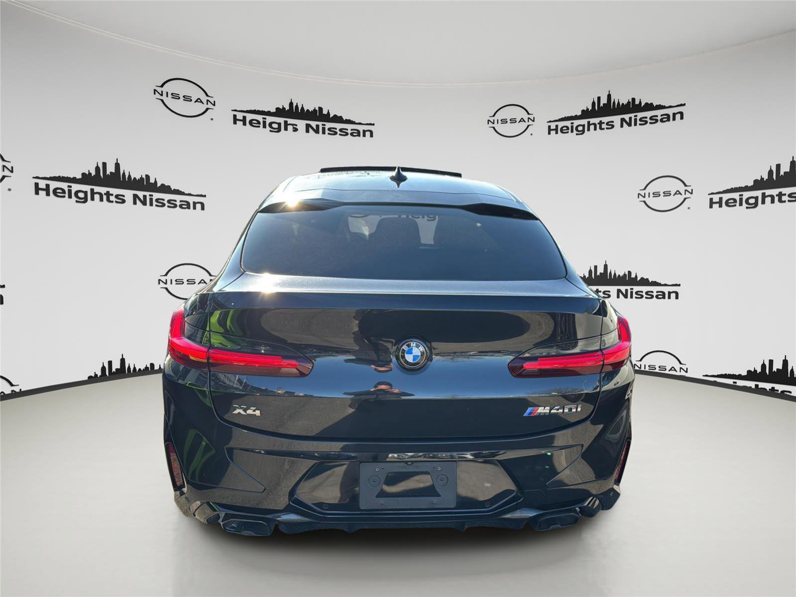 Used 2023 BMW X4 M40i w/ Premium Package AWD/4WD image 3