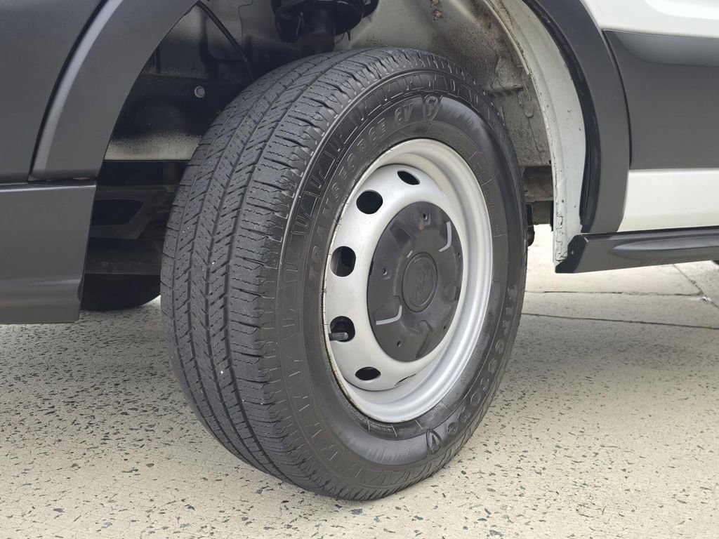 Used 2019 Ford Transit 250 138 image 17