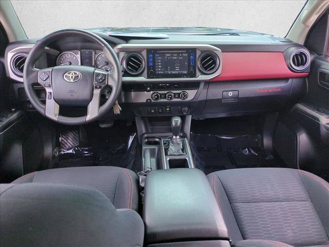 Used 2017 Toyota Tacoma SR5 w/ Tow Package RWD image 17