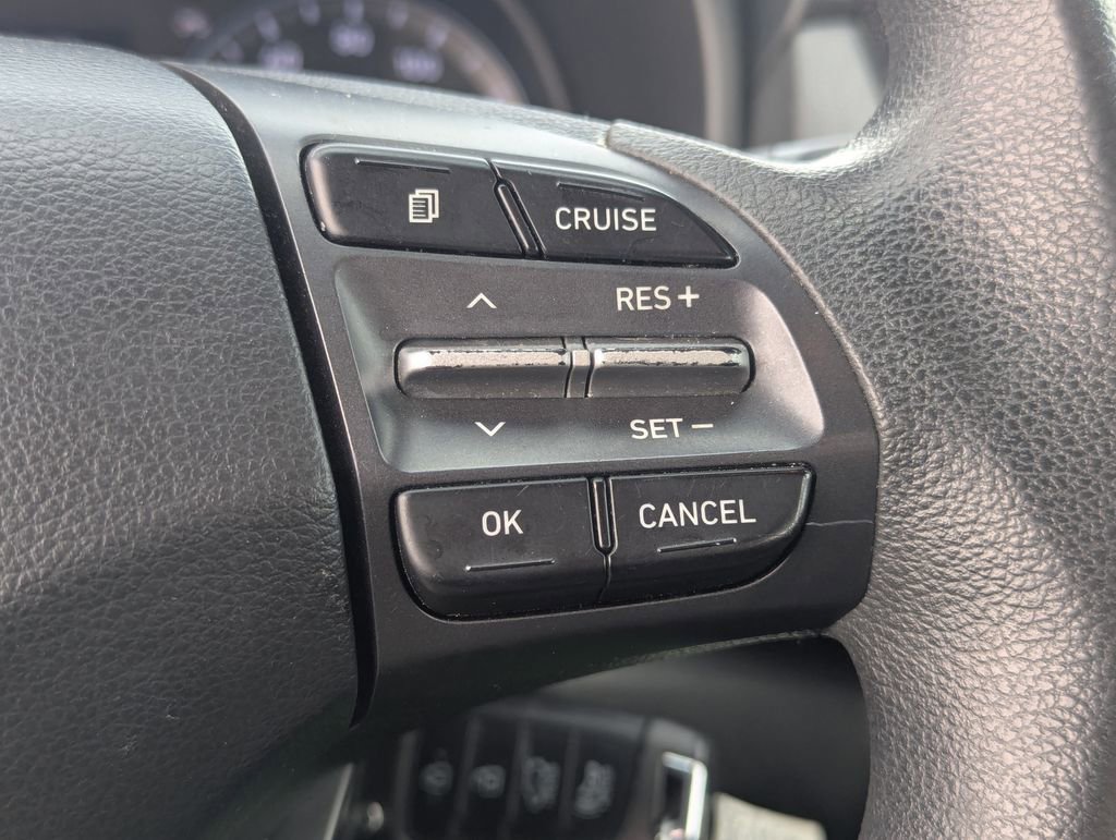 Used 2020 Hyundai Kona SE FWD image 18