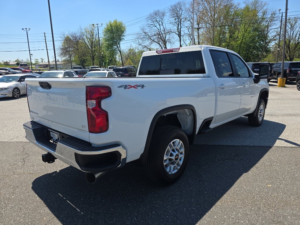 Used 2025 Chevrolet Silverado 2500 LT w/ Convenience Package AWD/4WD image 5