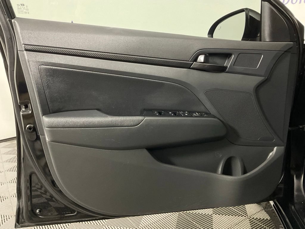 Used 2020 Hyundai Elantra Sport w/ Cargo Package (C1) FWD image 12